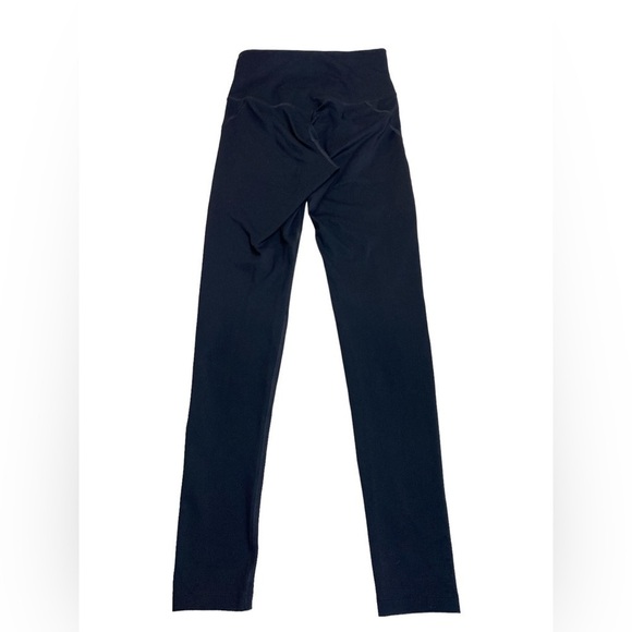 Girlfriend Collective - Compressive High-Rise Legging - Picture 5 of 8